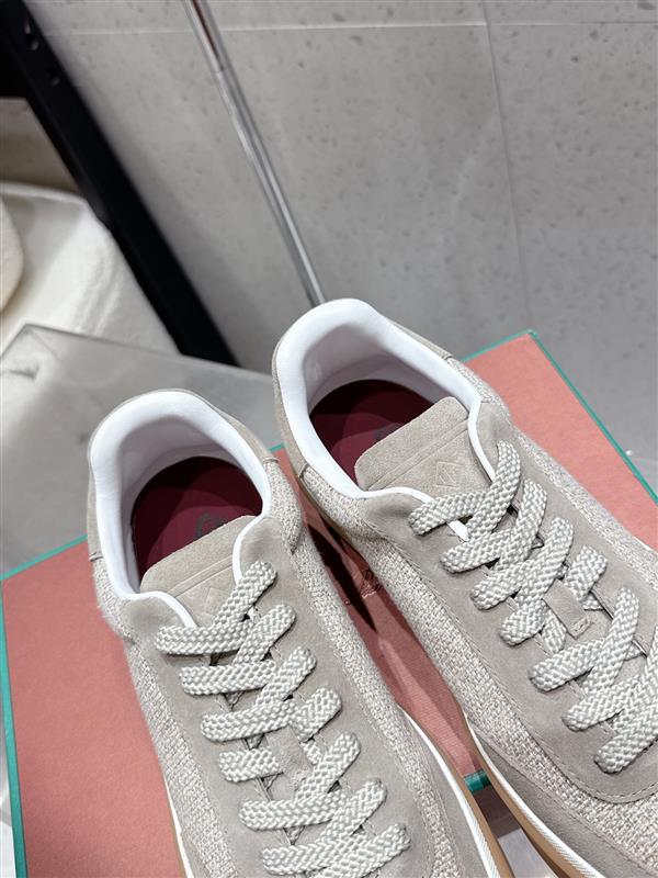 20251128153657829 310